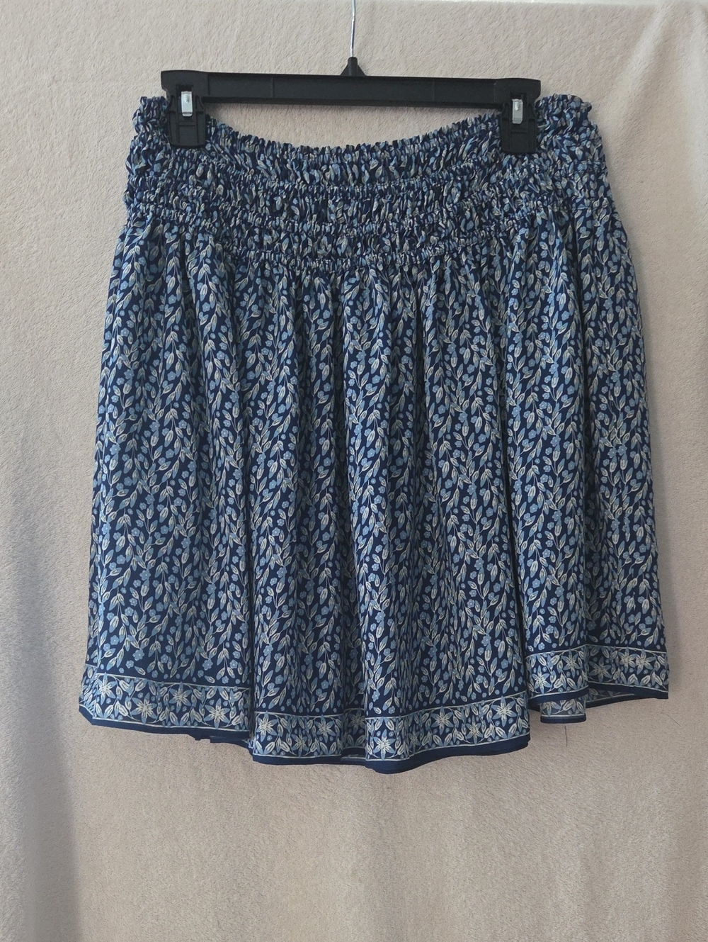 Max Studio Navy Blue and White Leaf-Print Smocked Skater Skirt
